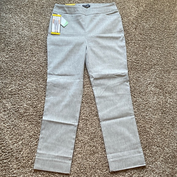 HILARY RADLEY GRAY MID RISE BUILT-IN TUMMY CONTROL PANEL SLIM LEG PANT 🌟NWT🌟 - Picture 5 of 16